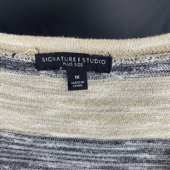 5/$25 Signature Studio Black Tan Striped Knit Scoop Neck Long Sleeve Sweater 1X - Picture 7 of 8